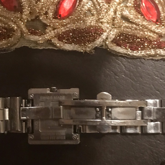 Gucci watch - Picture 3 of 4